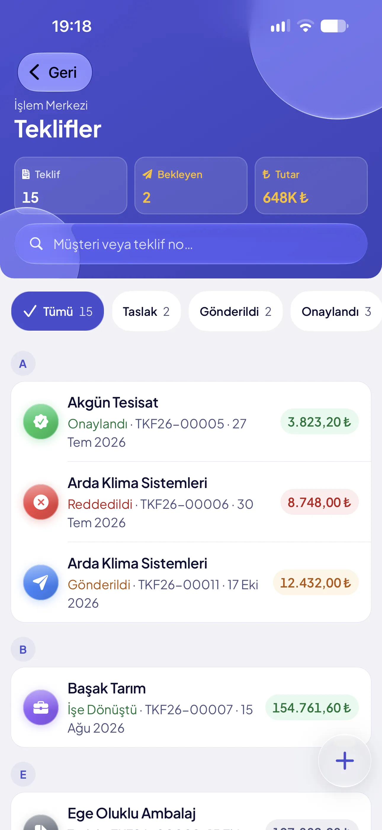 Teklifler listesinde onaylanan, reddedilen ve gönderilen teklifler